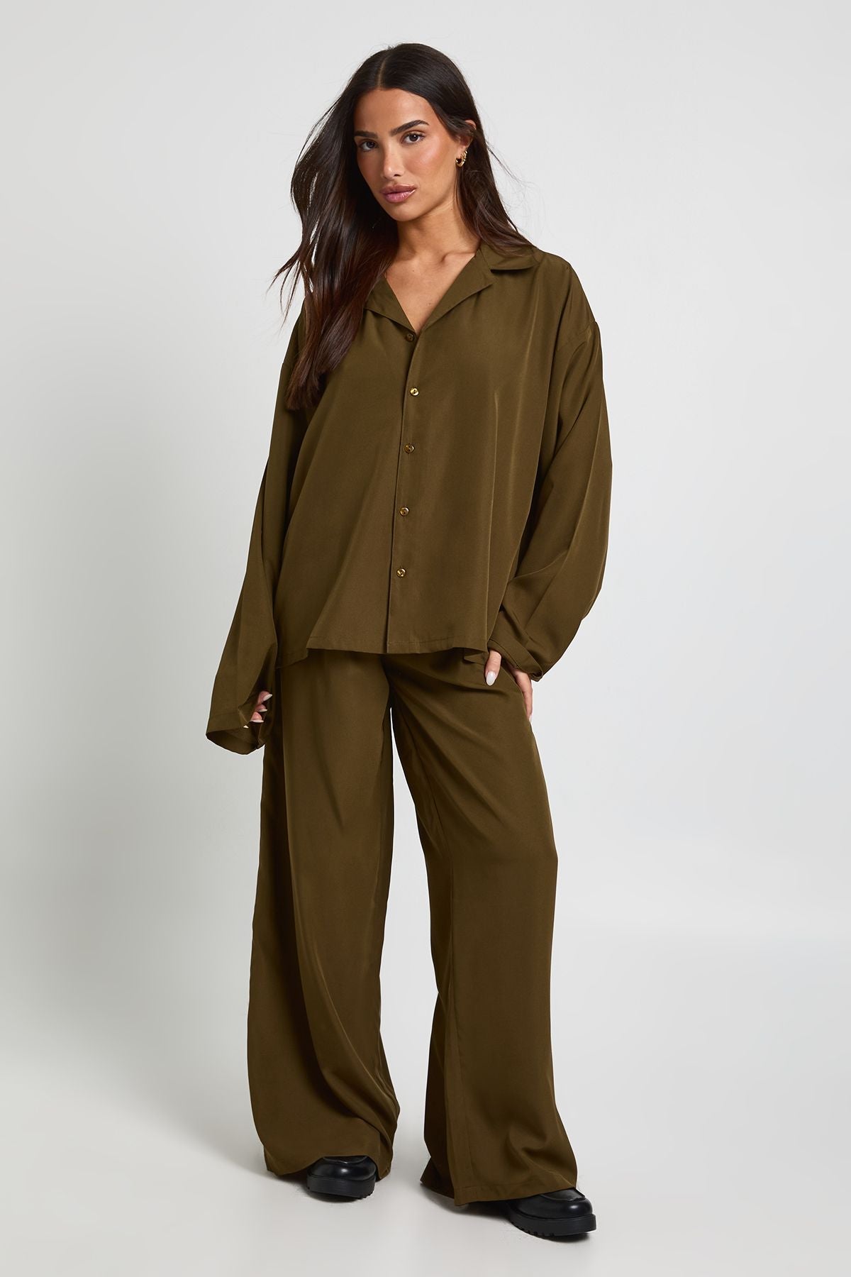 Petite Oversized Shirt & Wide Leg Trouser Co-ord