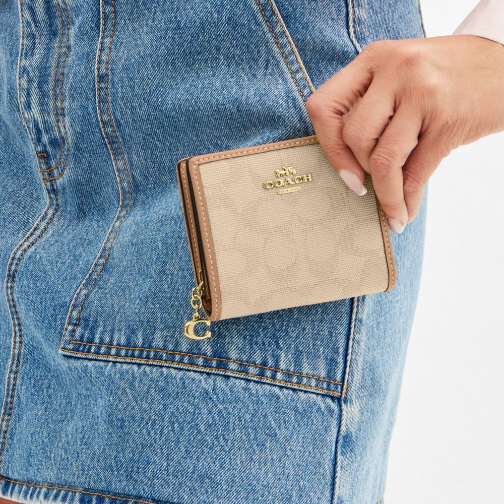 Coach Snap Wallet With Signature Canvas Gold Dark Natural Multi