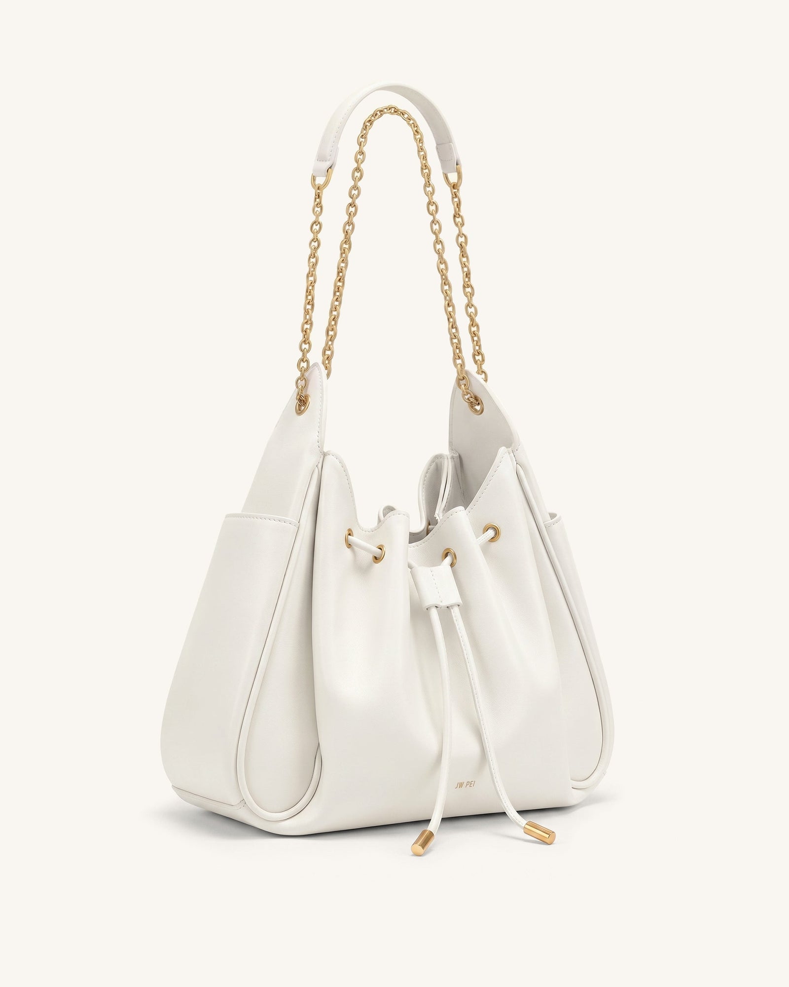 Rowan Ruched Drawstring Chain Bucket Bag - Black