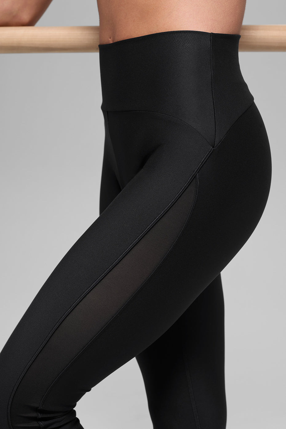 Airlift High-Waist Mesh Infatuation Legging