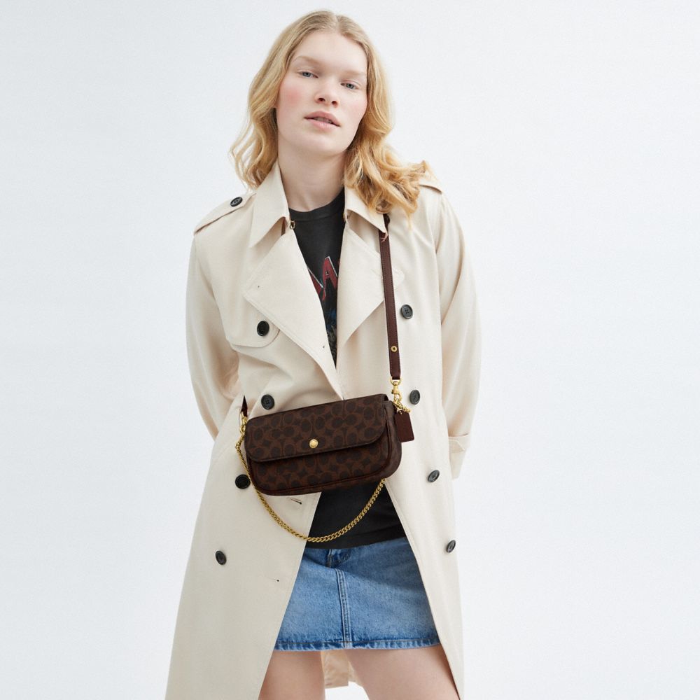 Brook Flap Chain Bag In Signature Canvas