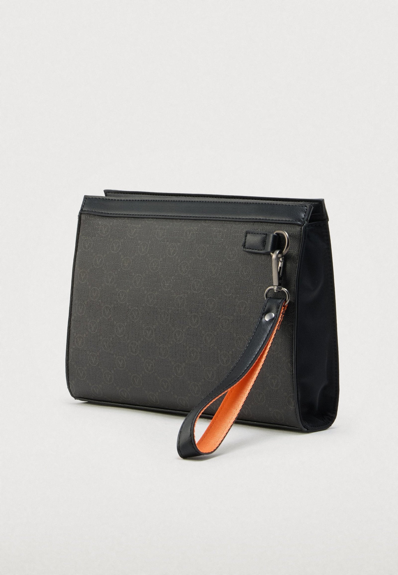 Valentino Bags Nemesys - Wash Bag - Nero
