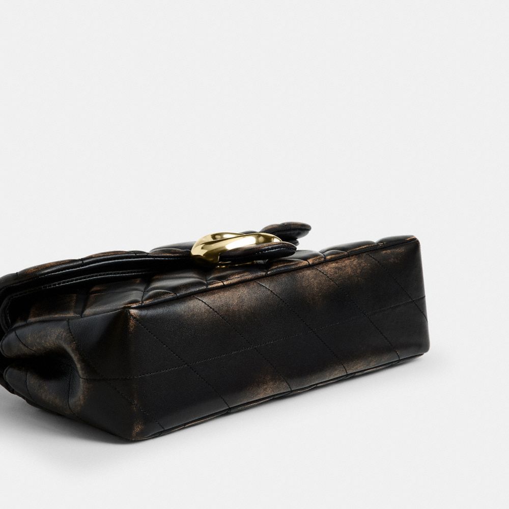 Tabby Shoulder Bag 26 In Loved Leather With Quilting