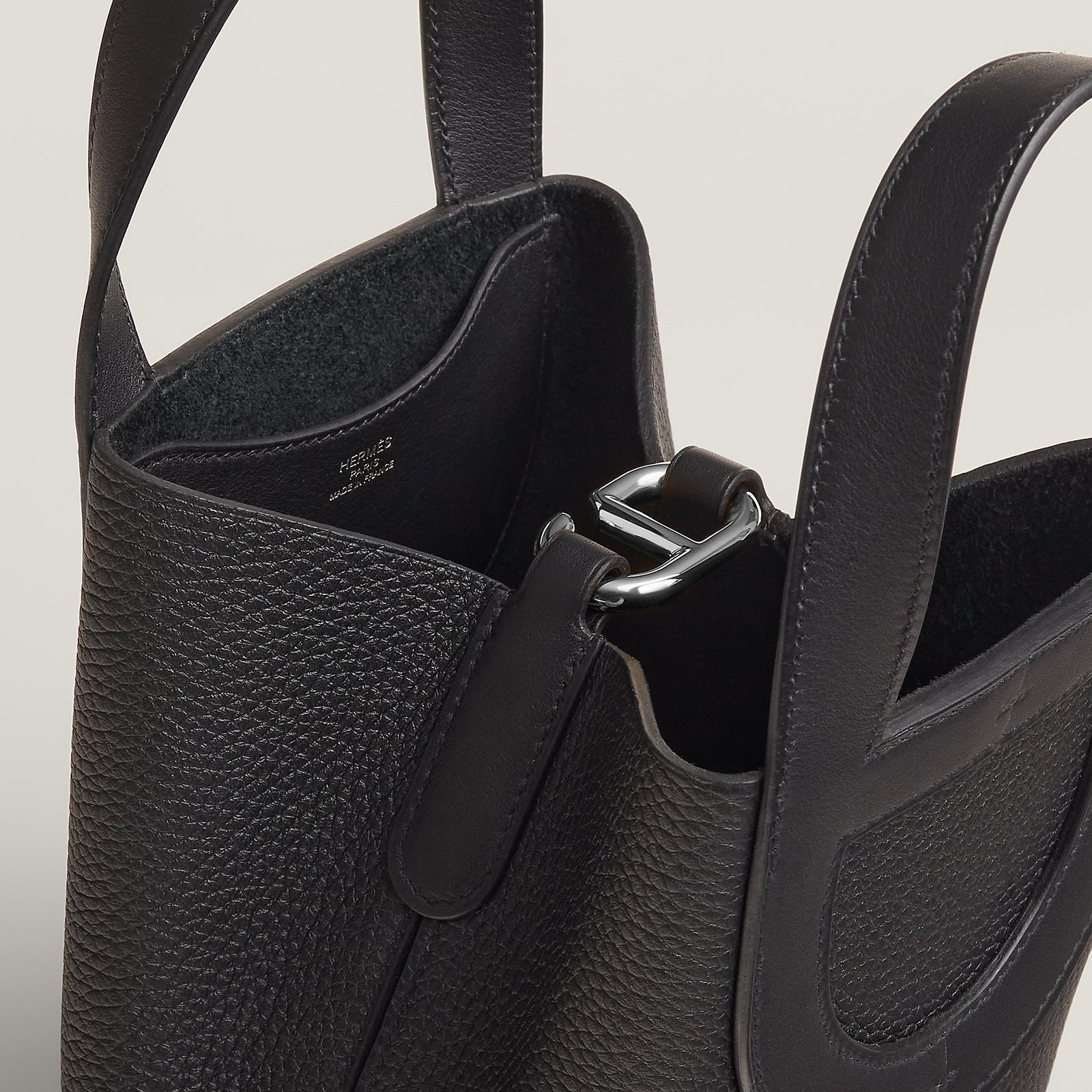 Hermes Herms In The Loop 18 Bag Noir