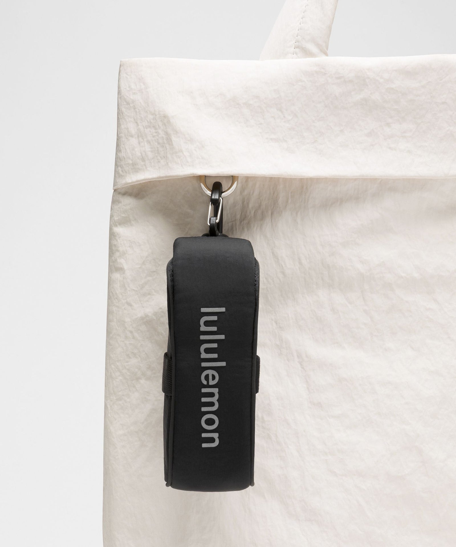 Lululemon Clippable Nano Golf Pouch