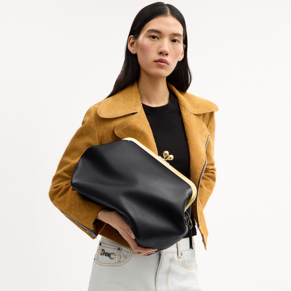 Coach Kisslock Frame Bag 27 Brass Black