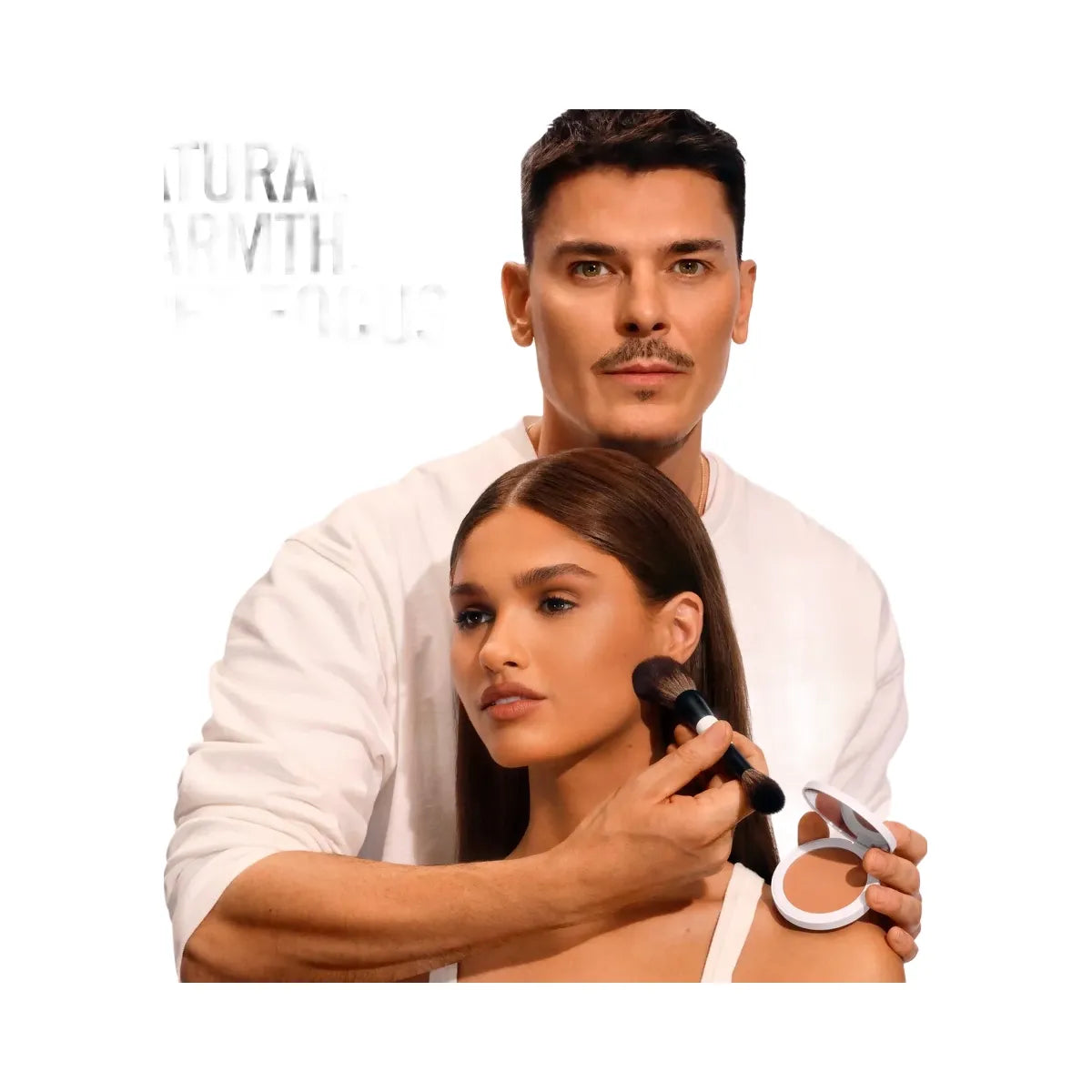 MAKEUP BY MARIO SoftSculpt Talc-Free Blurring Bronzer - Light Medium