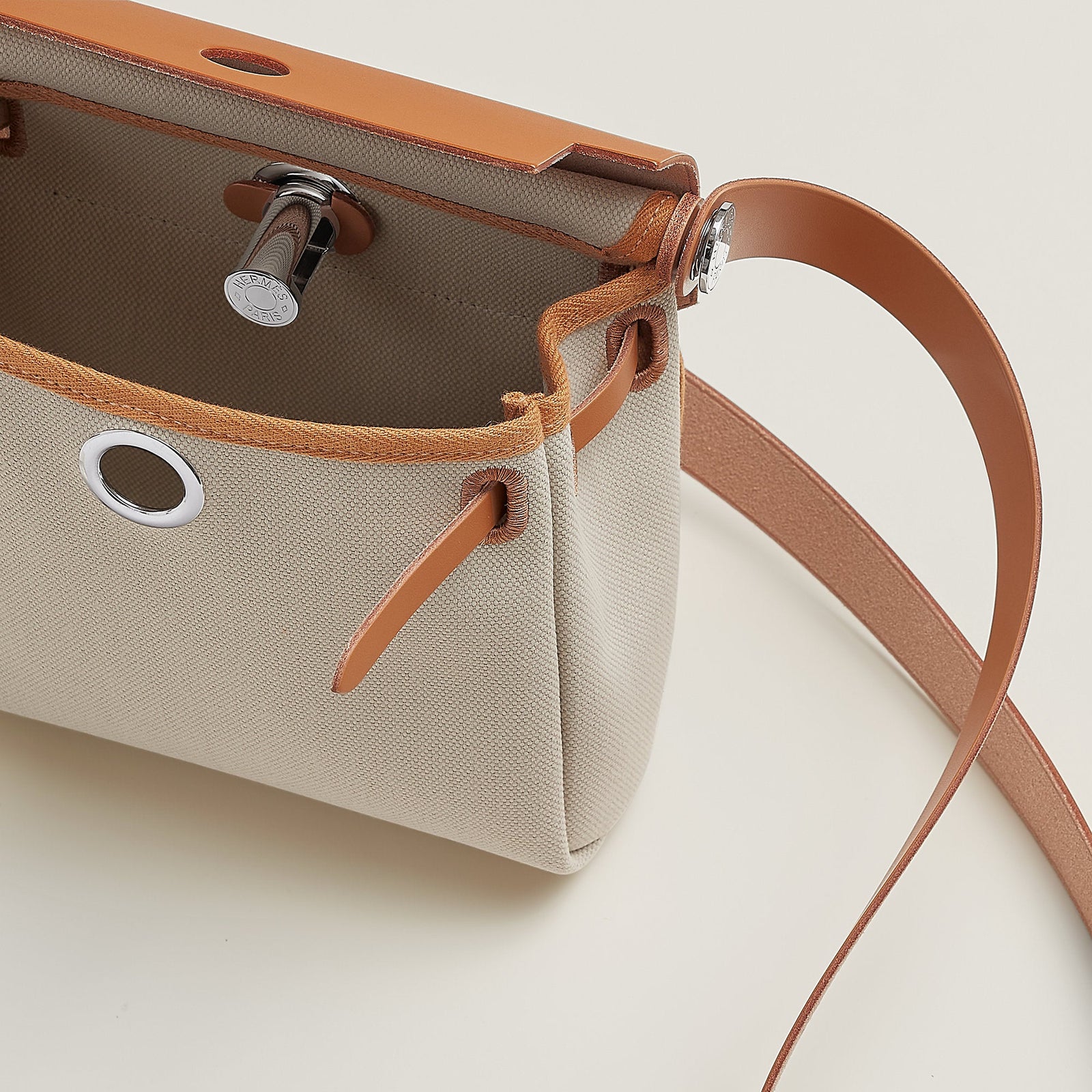 Hermes Herbag Zip 20 Bag Bton