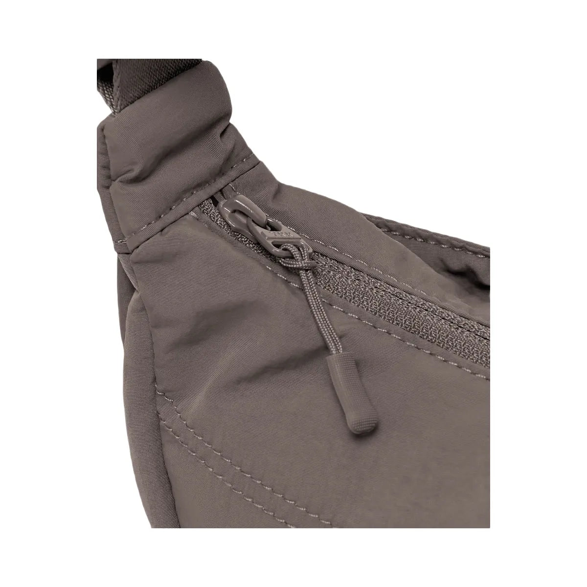 Gymshark Pleat Crossbody "Cool Brown"