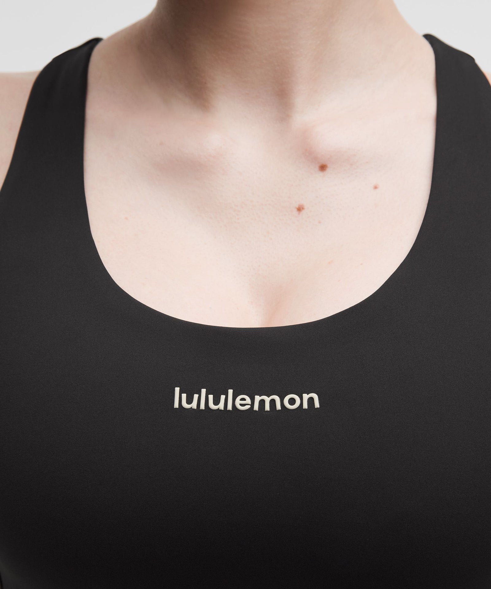 Lululemon Women's Fast and Free Drop-In Pocket Tank Top *Medium Support, B/C Cup