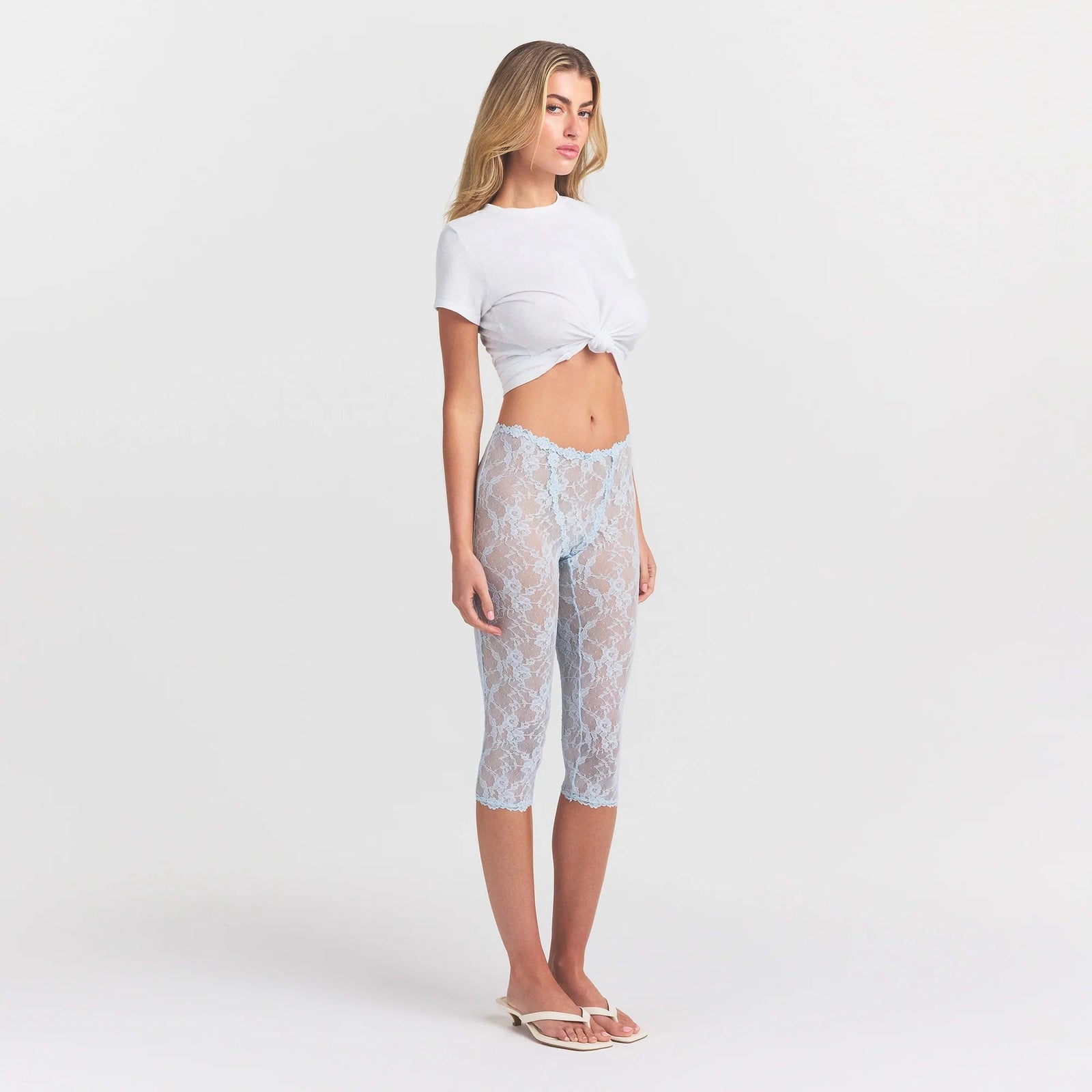 Stretch Lace Capri