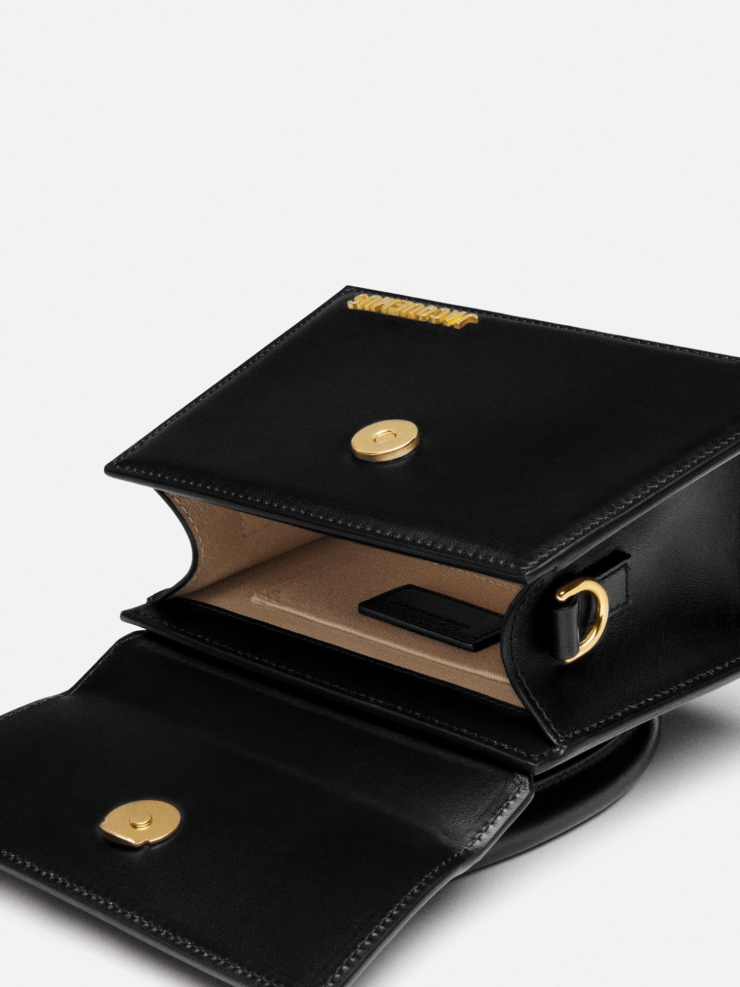 Jacquemus Le Chiquito Moyen Black