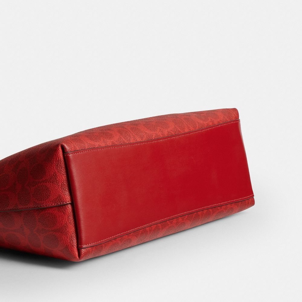 Coach Station Tote Bag In Signature Canvas Gold Crimson