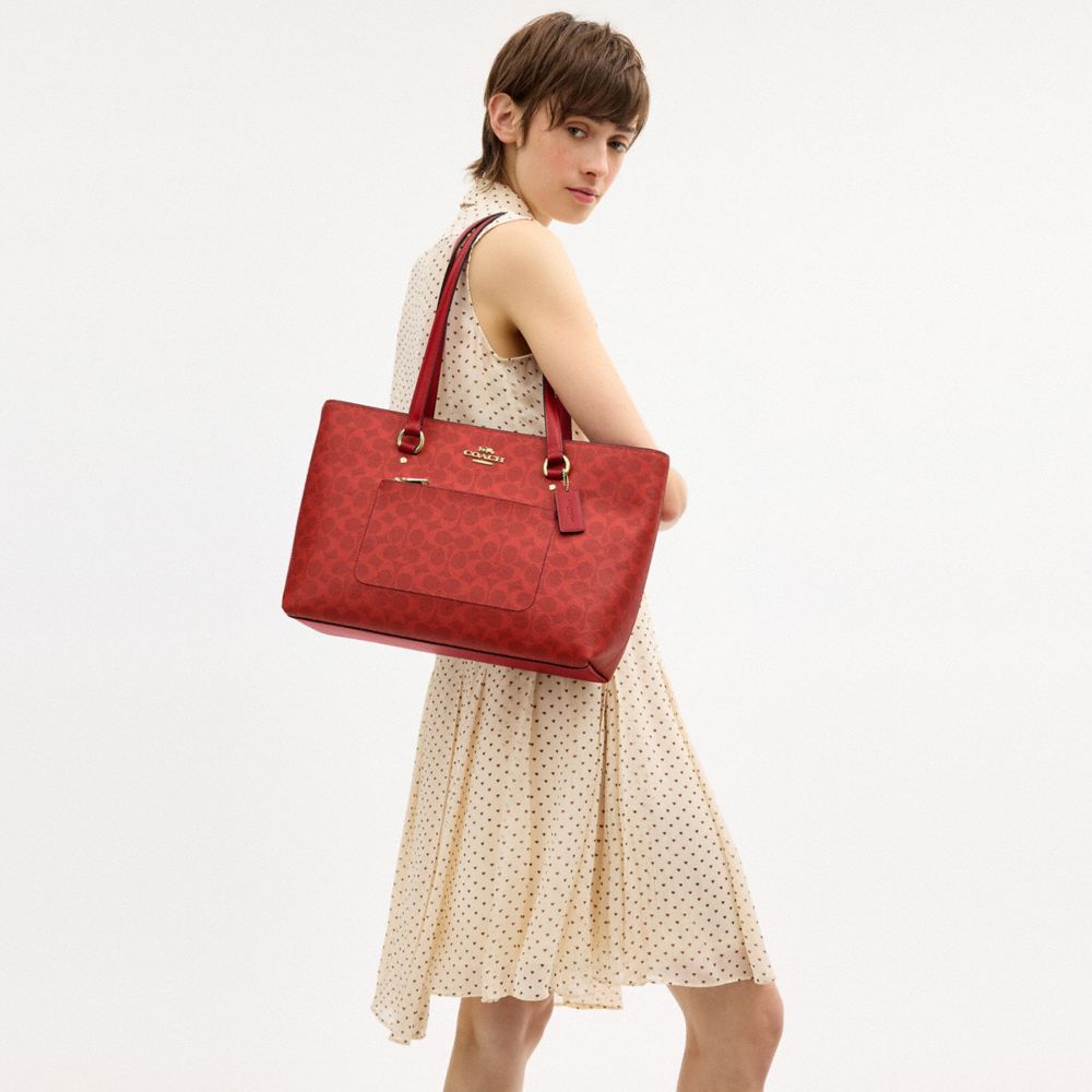 Coach Station Tote Bag In Signature Canvas Gold Crimson