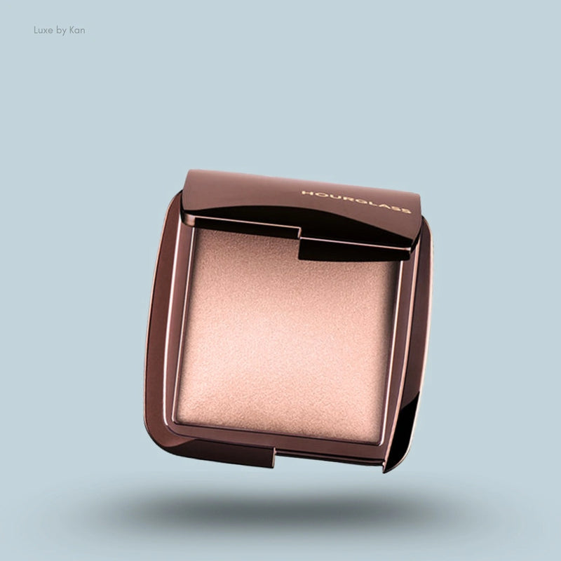Hourglass Ambient™ Lighting Finishing Powder