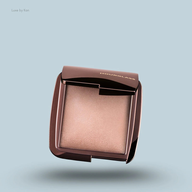 Hourglass Ambient™ Lighting Finishing Powder
