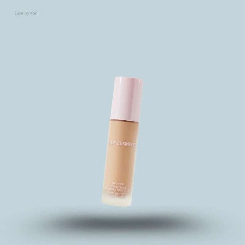 KYLIE BY KYLIE JENNER Power Plush long-wear foundation 30ml