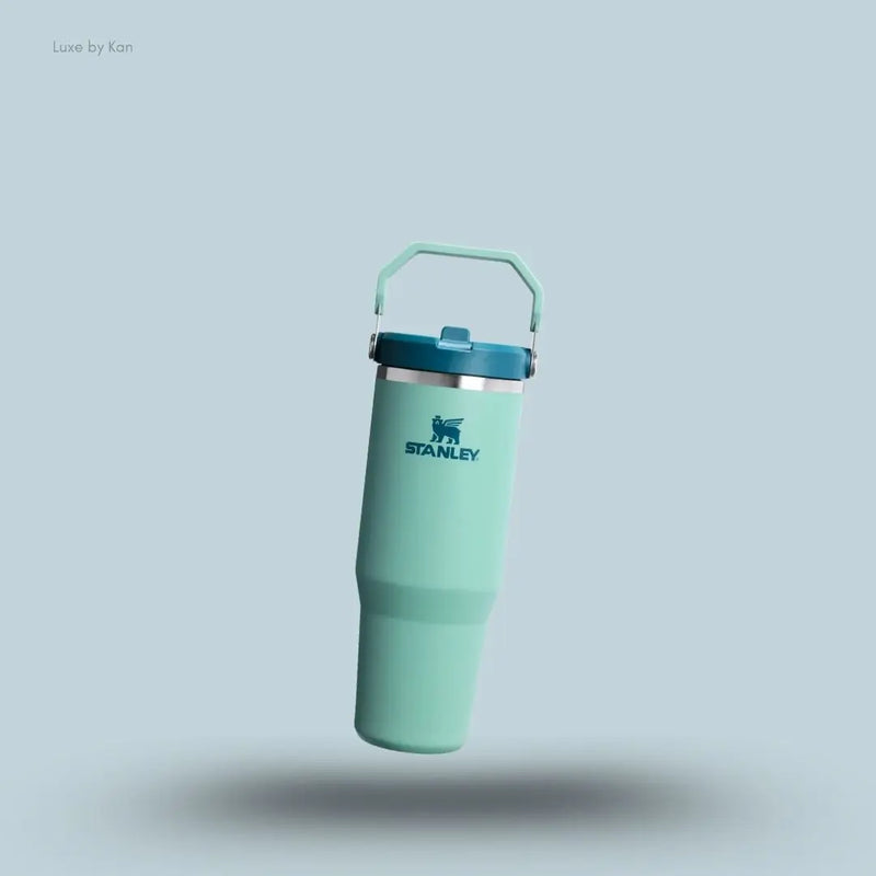 STANLEY ICEFLOW™ FLIP STRAW TUMBLER | 0.89L