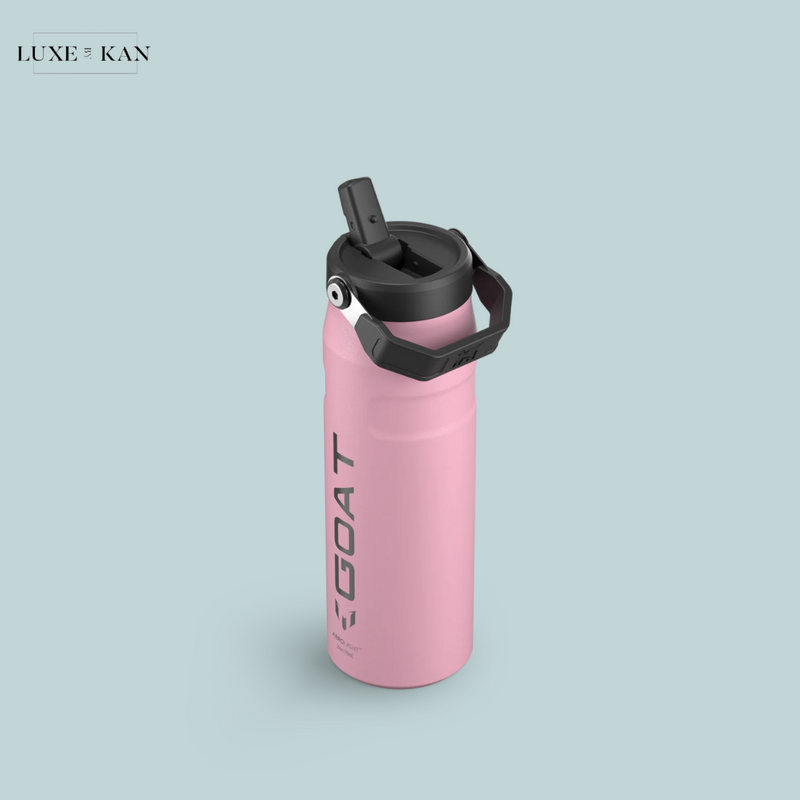 STANLEY THE MESSI X STANLEY ICEFLOW™ BOTTLE WITH FLIP STRAW 2.0 | 0.7L
