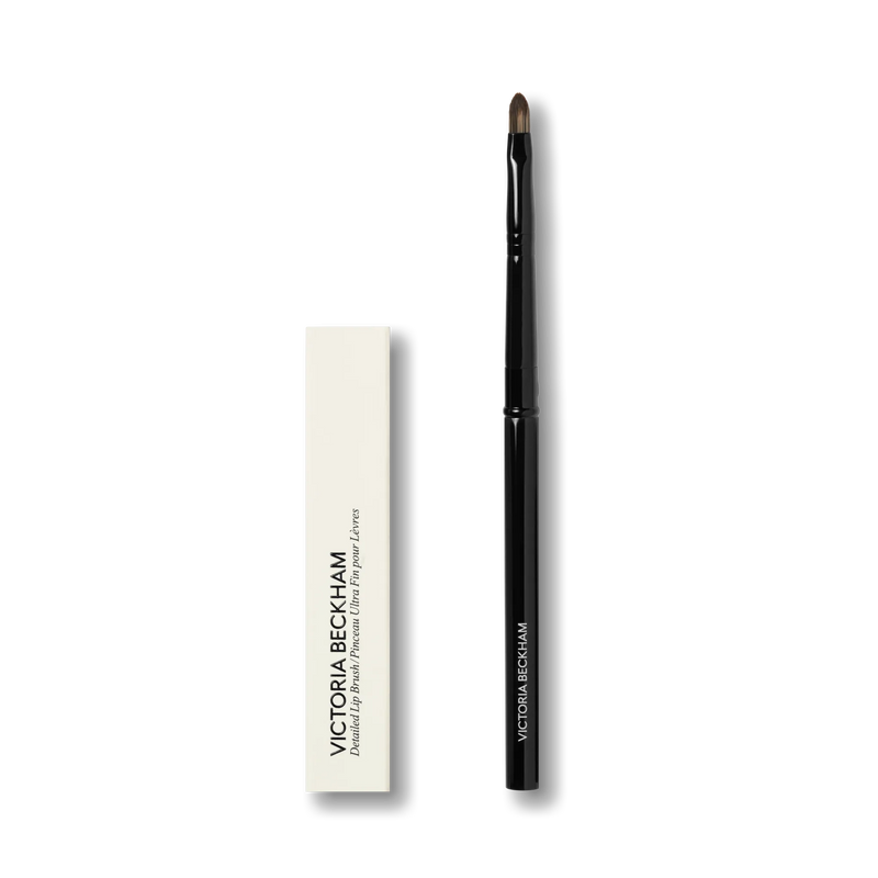 30. Detailed Lip Brush