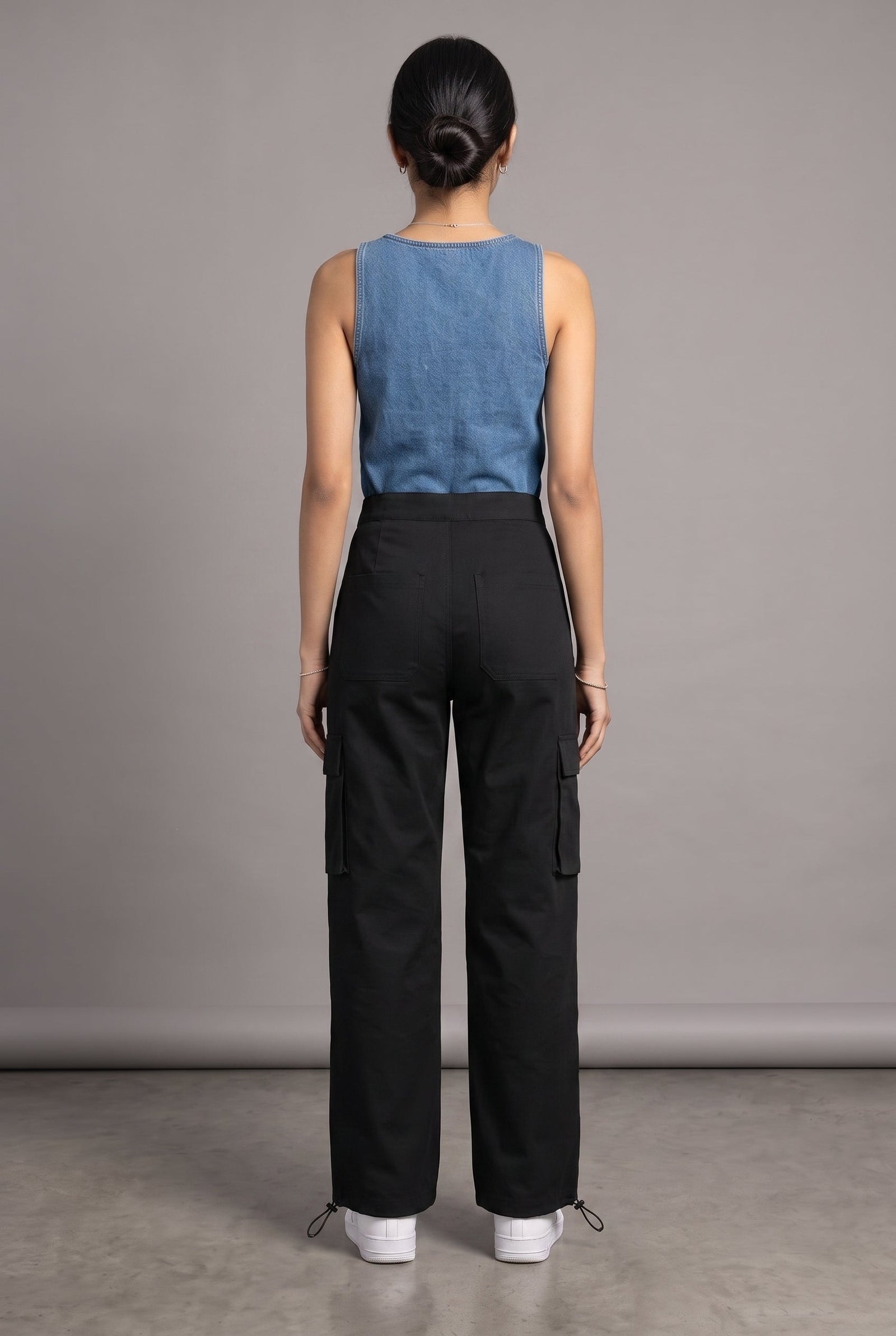 BLACK PARACHUTE WOMEN'S PANT