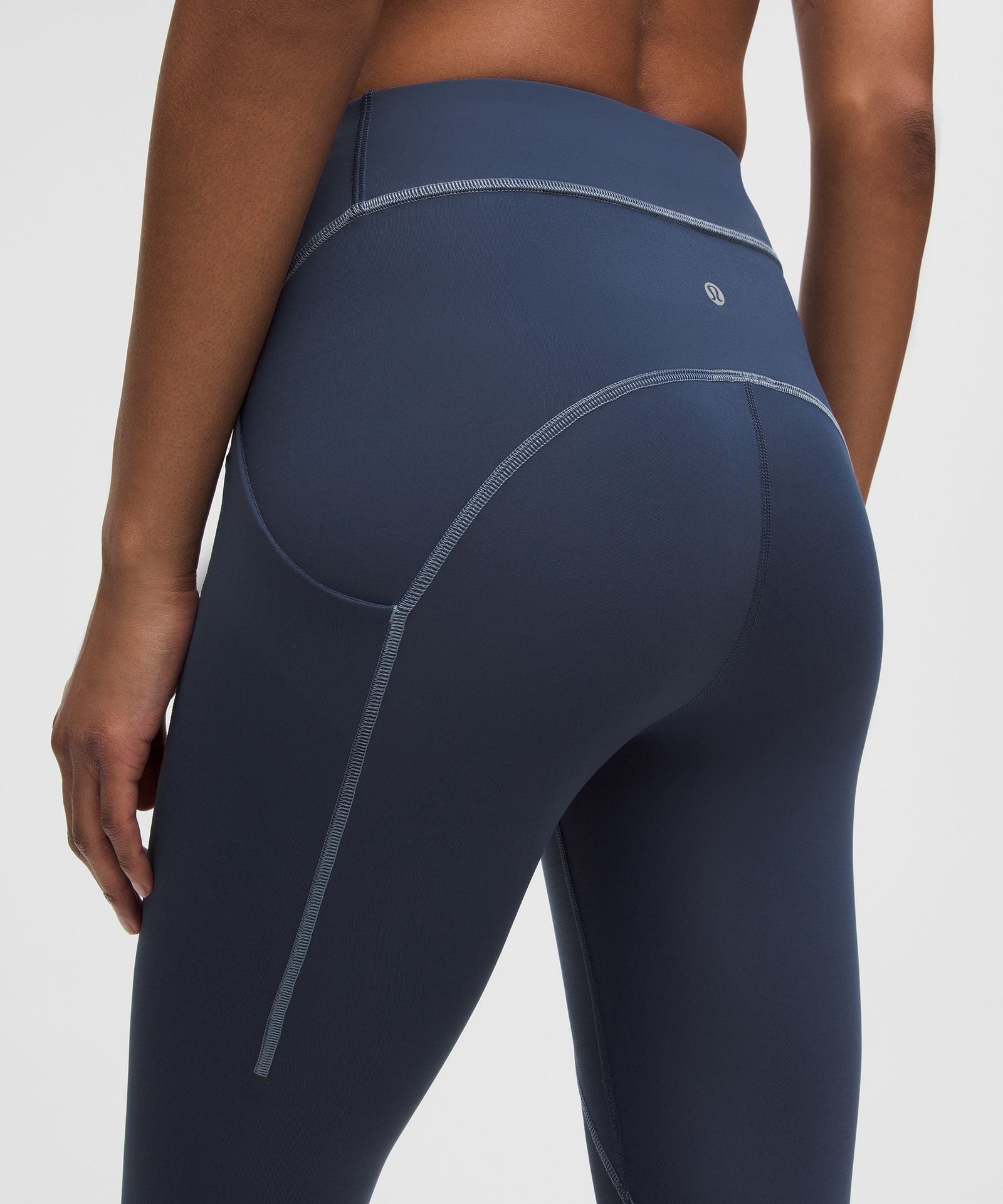 Lululemon Women's Power Thru High-Rise Tight 25" *Colour Seam