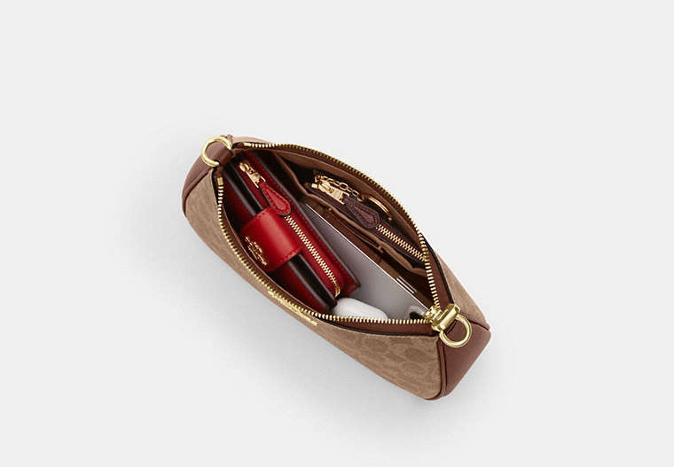 Teri Shoulder Bag In Signature Canvas