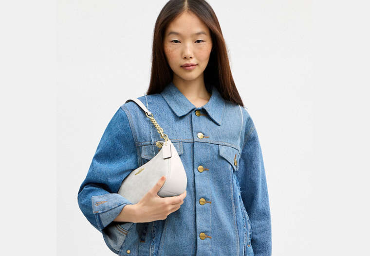 Teri Shoulder Bag In Signature Canvas