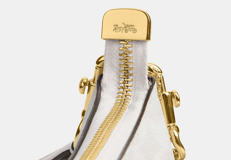 Teri Shoulder Bag In Signature Canvas