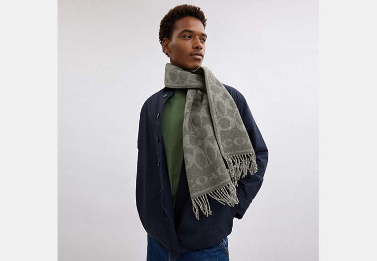 Reversible Signature Cashmere Muffler