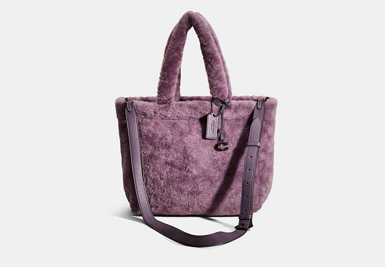Restored Tote 28 In Signature Shearling