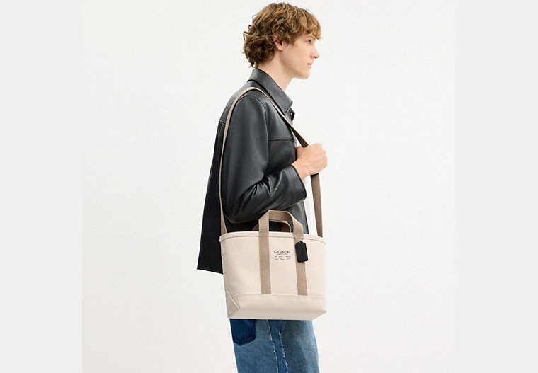 Utility Tote 27
