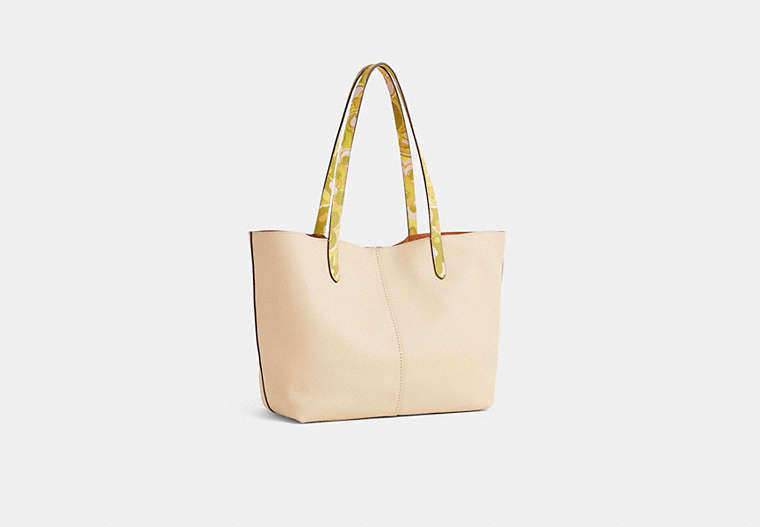Reloved North Tote Bag 32