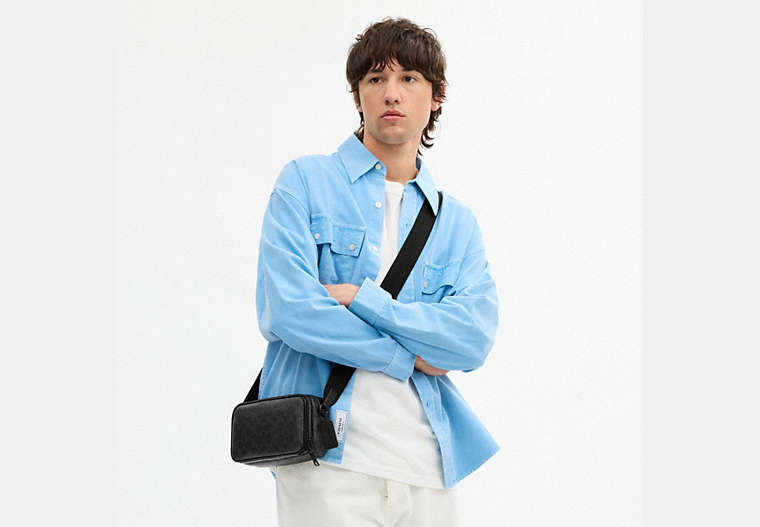 Colton Crossbody Bag 19 In Signature Canvas