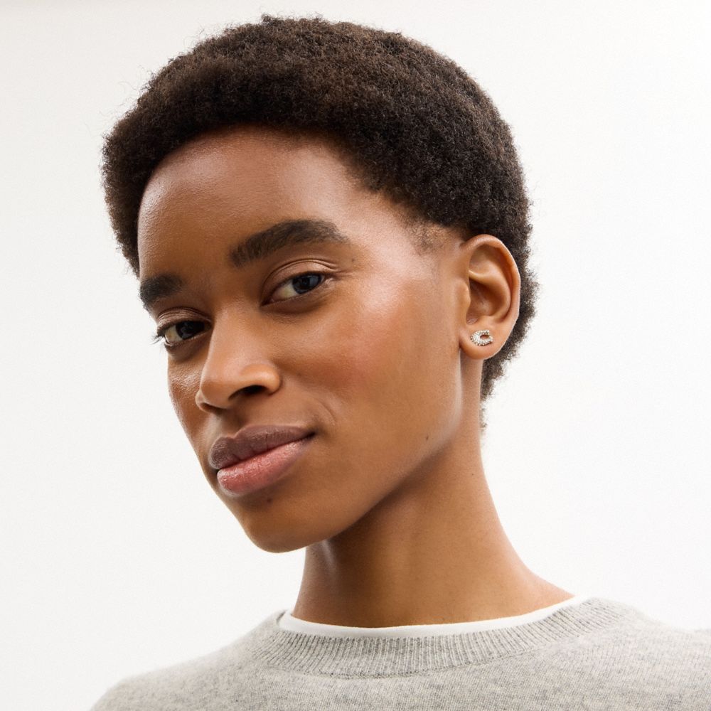 Pavé C Stud Earrings