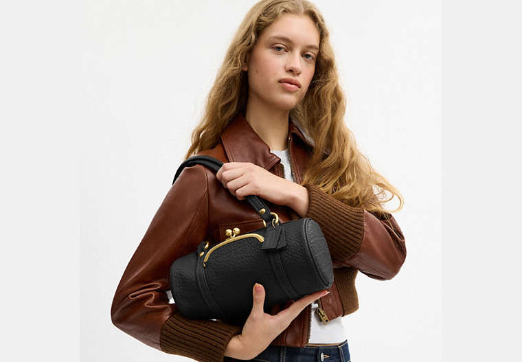 Kisslock Barrel Bag 28