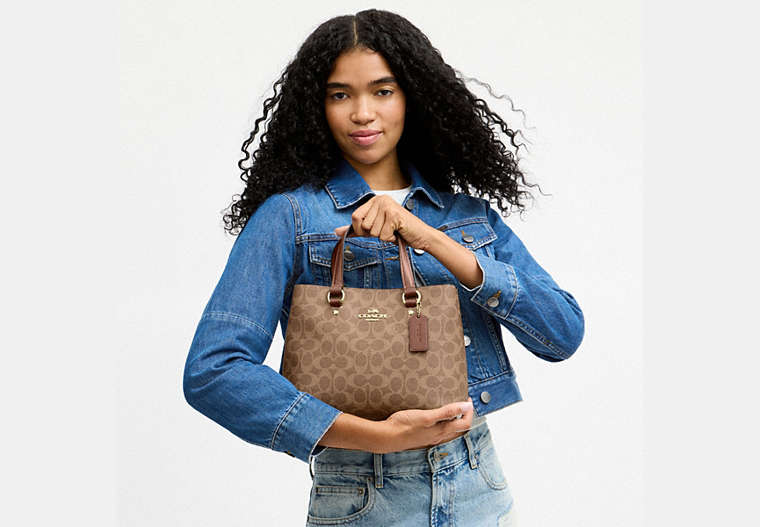 Station Carryall Bag In Signature Canvas