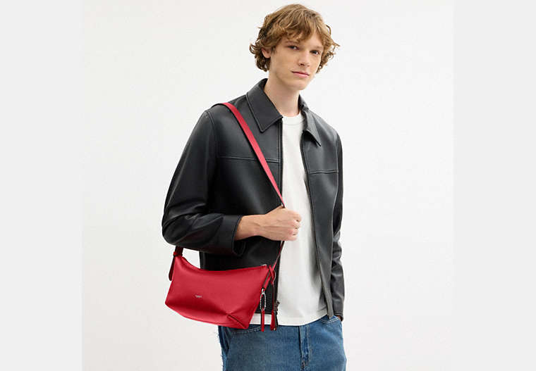 Mott Sling Bag 22