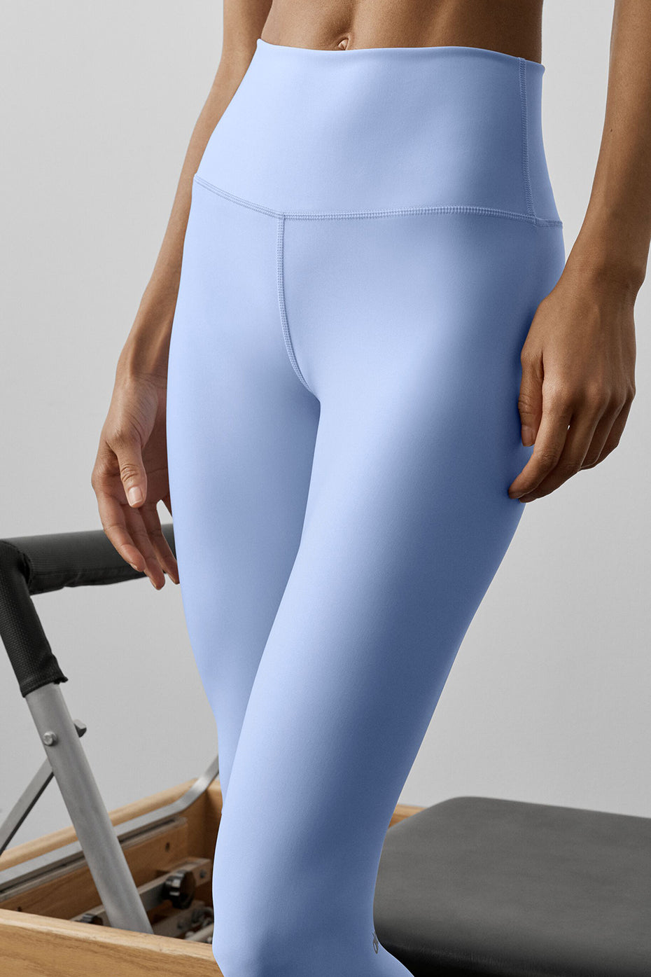 Alo High-Waist Airlift Legging