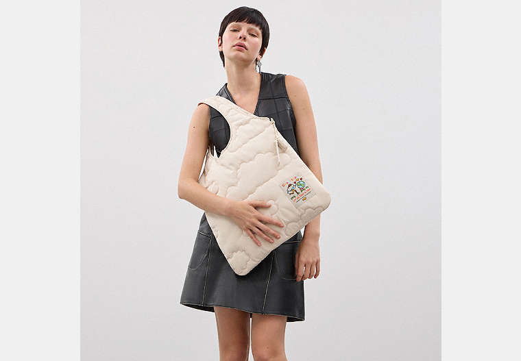 Coachtopia Loop Flat Tote With Cloud Quilting