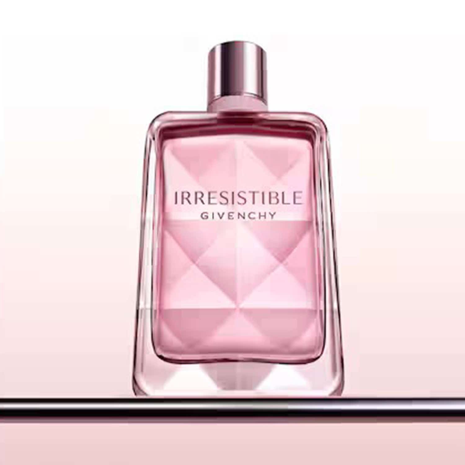 Givenchy IRRESISTIBLE Very Floral Eau De Parfum (80 ml) - Givenchy