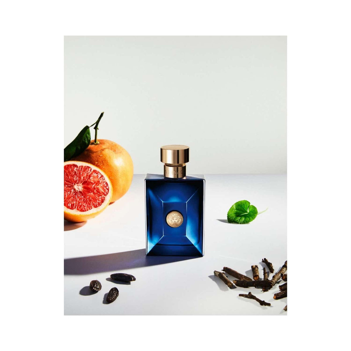 Versace Dylan Blue Pour Homme Eau De Toilette (100ml) - Versace