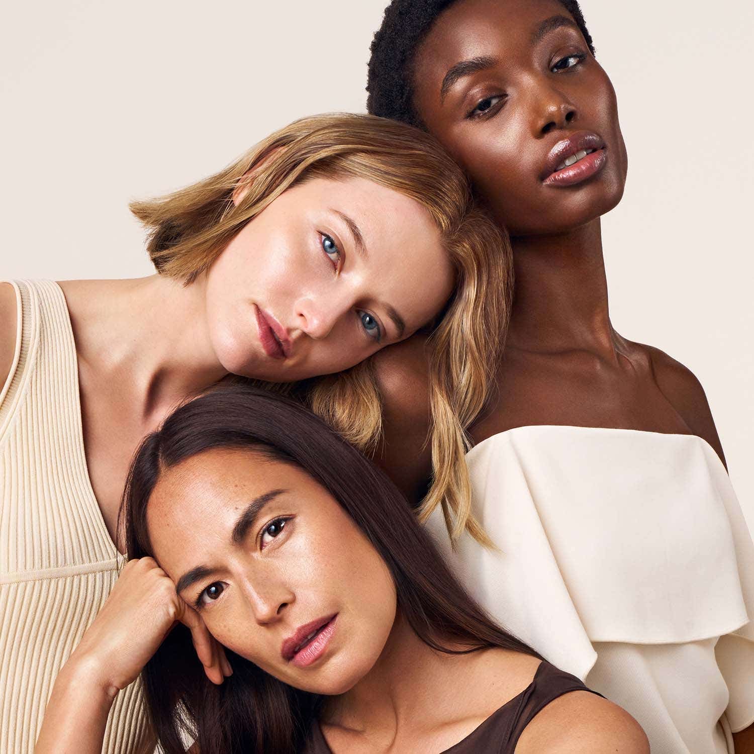 CHANTECAILLE Future Skin Oil Free Gel Foundation - Vanilla (30 g) - CHANTECAILLE