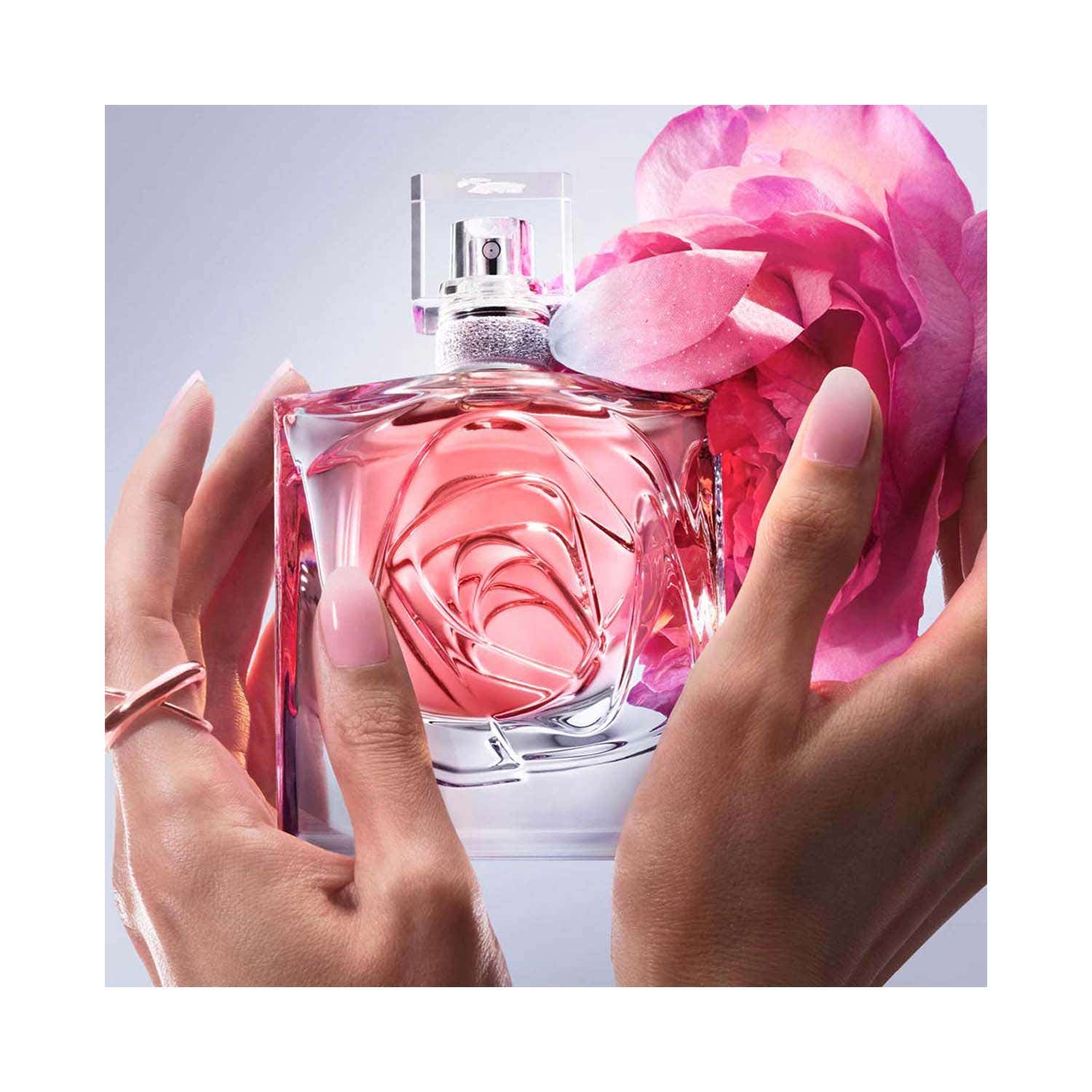 Lancome Women La Vie Est Belle Rose Extraordinaire Eau De Parfum (50 ml) - Lancome