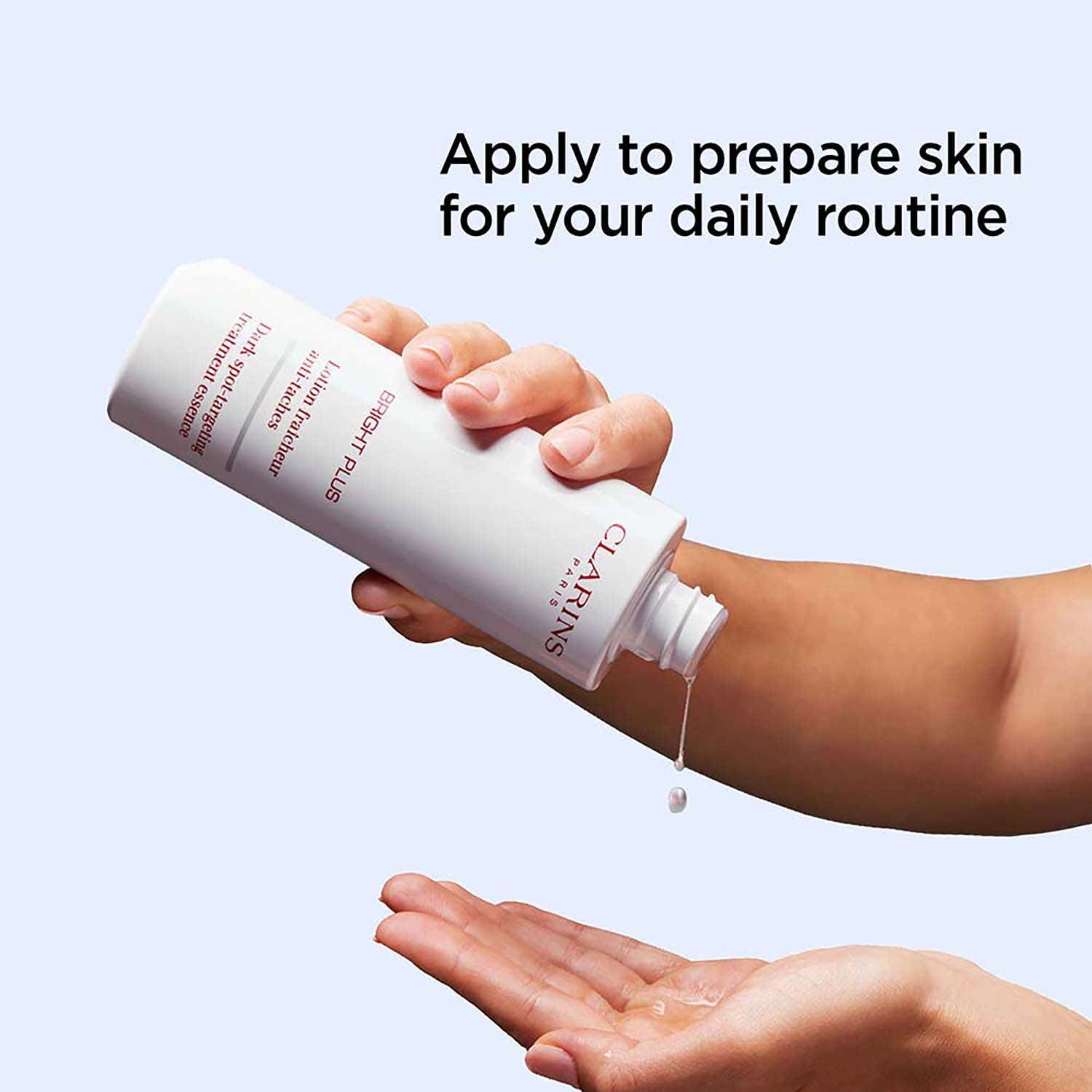 Clarins Bright Plus Dark Spot-Targeting Milky Essence (200 ml) - Clarins