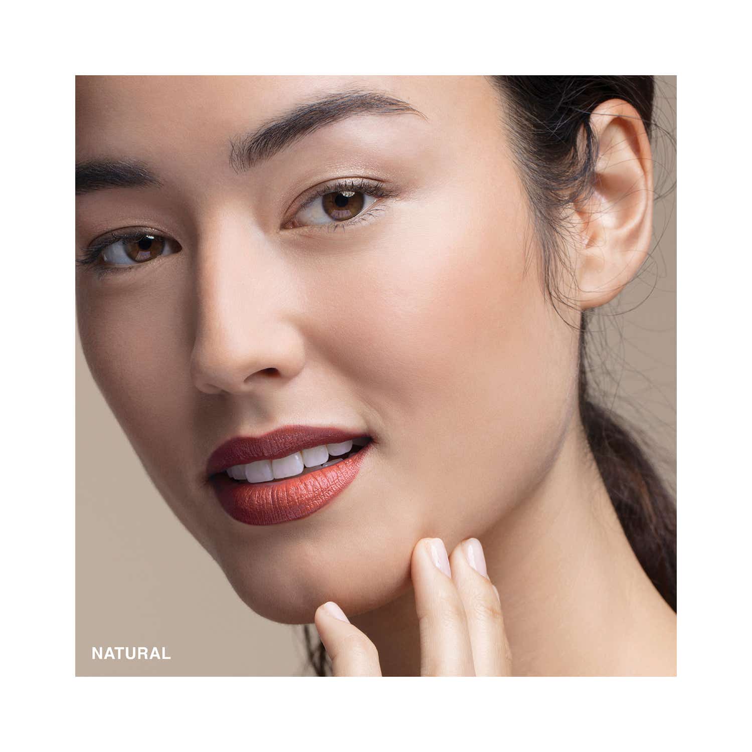 Bobbi Brown Skin Long-Wear Weightless Mini Foundation - Natural (13 ml) - Bobbi Brown