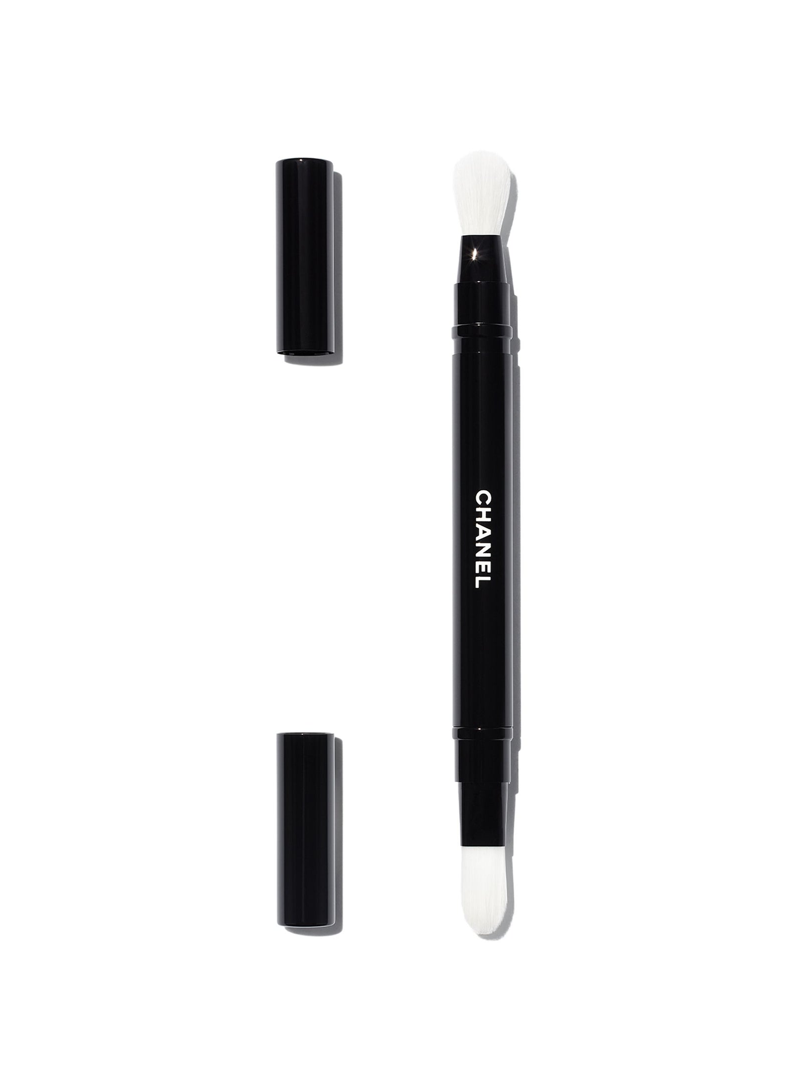 Chanel Retractable Dual - Ended Concealer Brush N°105