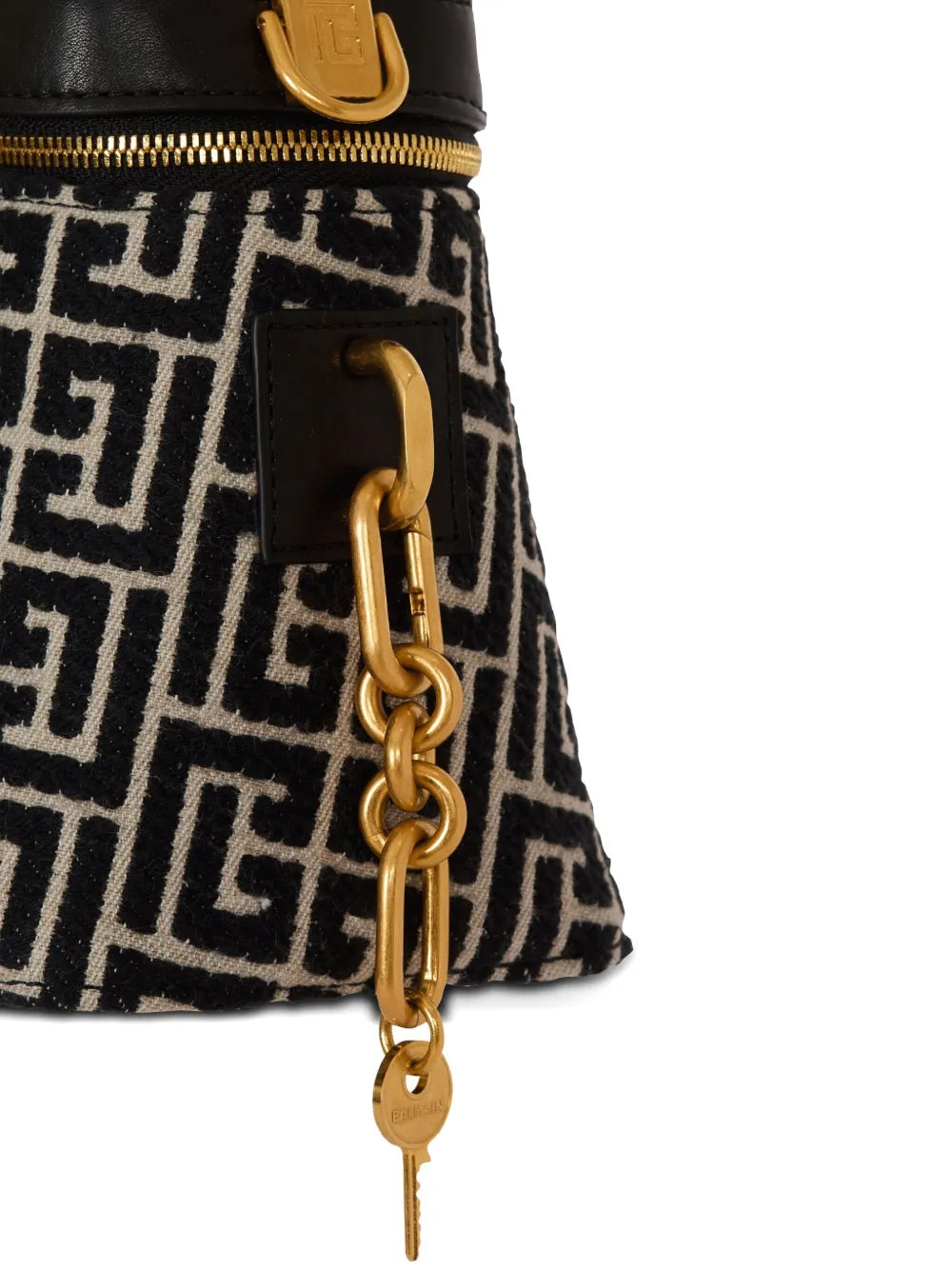 Pulse crossbody bag