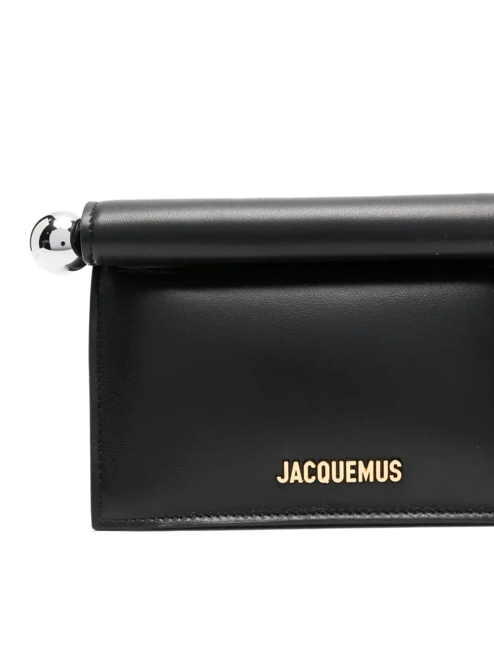 The small Rond Carré clutch bag