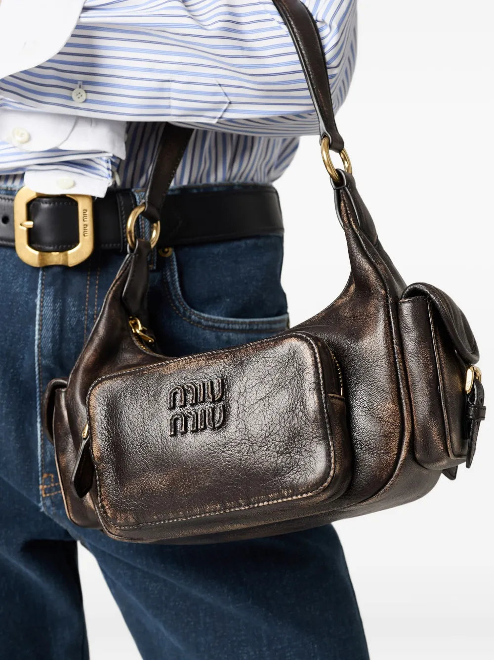 Pocket shoulder bag